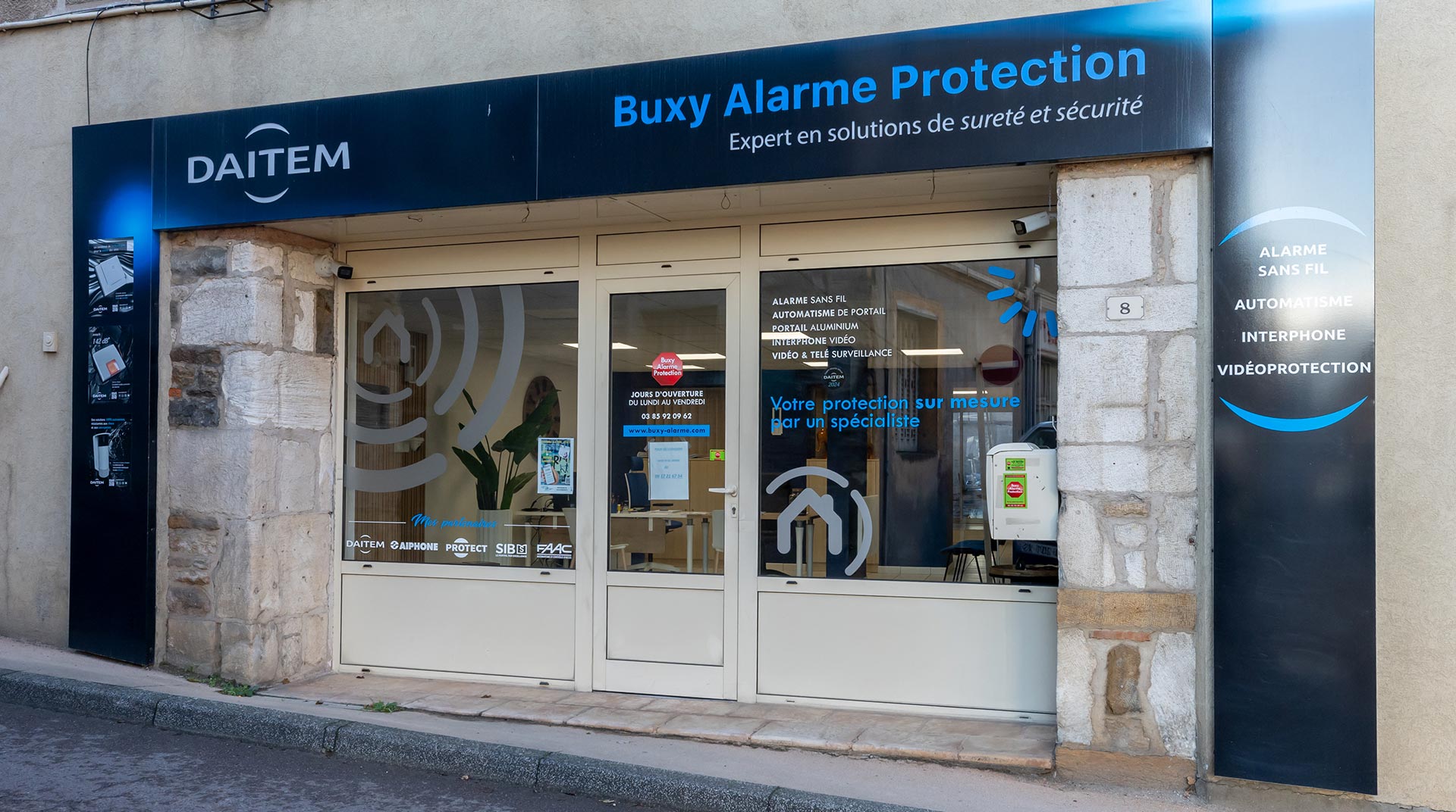 Façade de Buxy Alarme Protection — boutique et showroom à Buxy