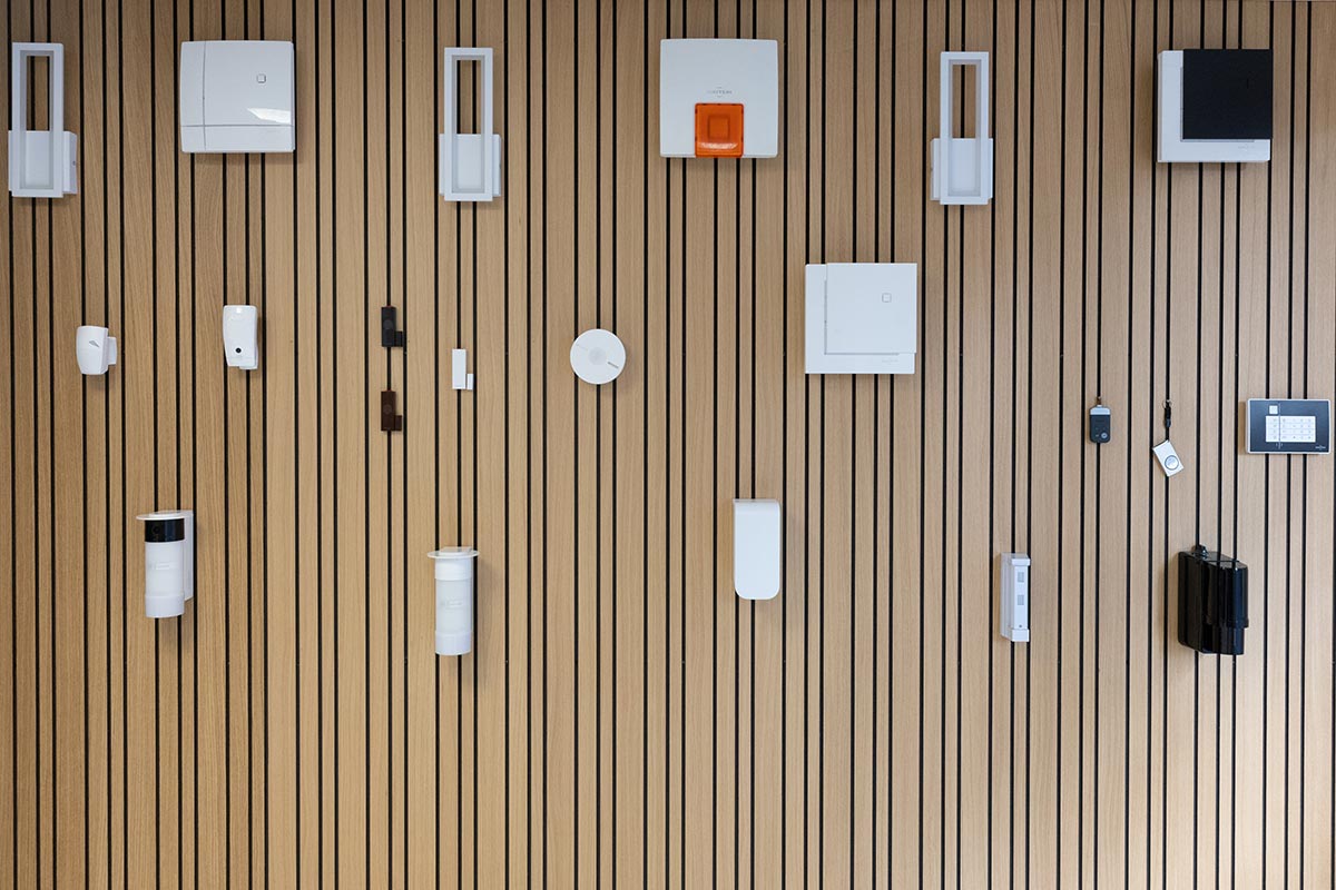 Showroom Daitem — équipements en exposition chez Buxy Alarme Protection